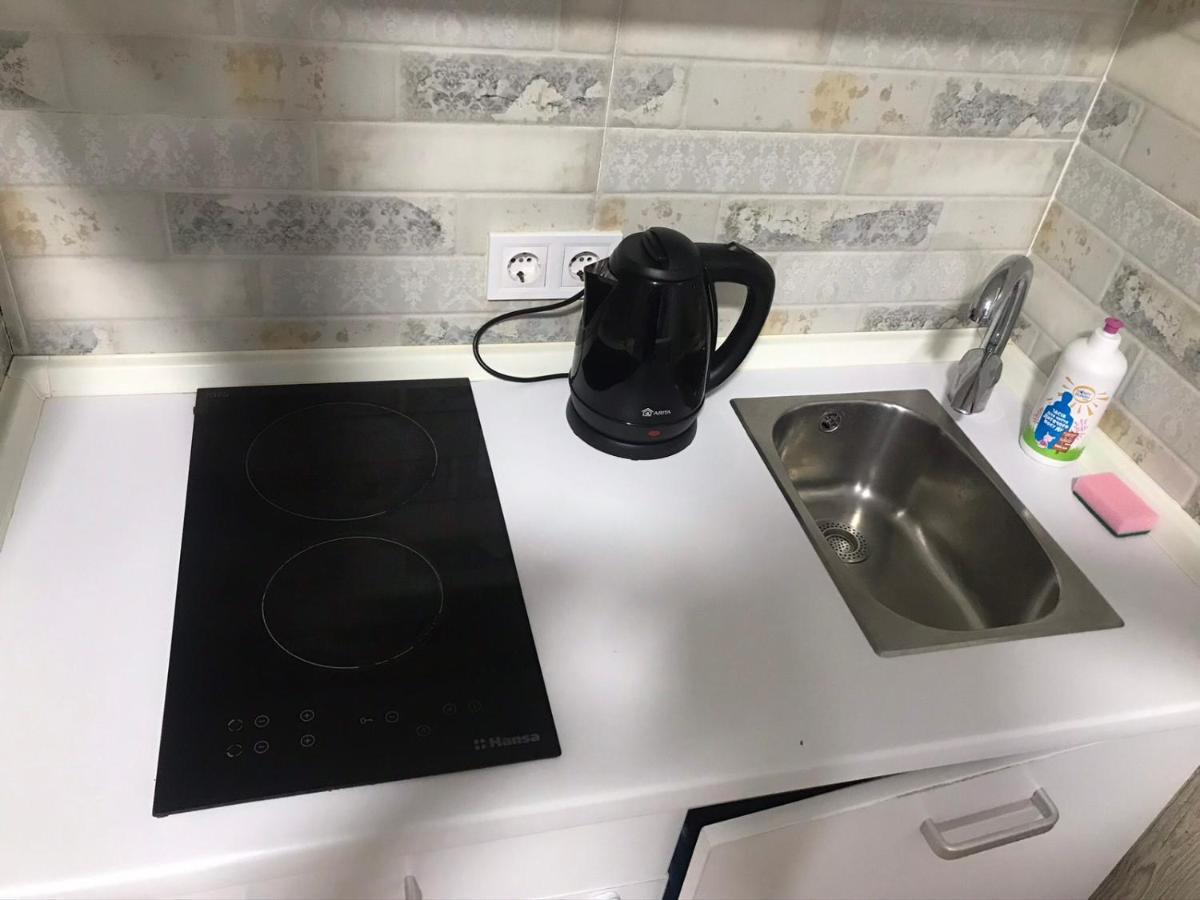 New And Nice Apartment In Kiev Bagian luar foto