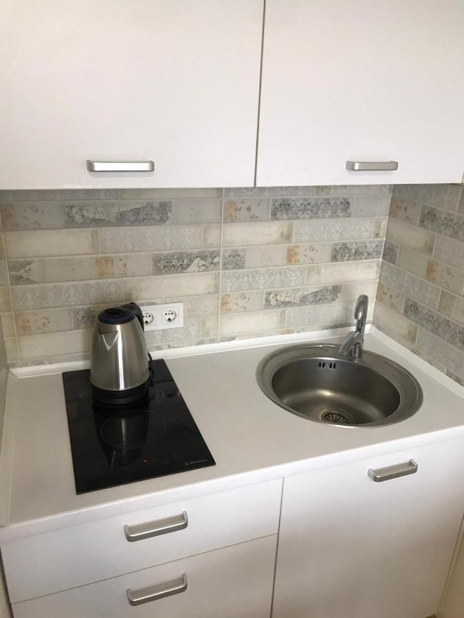 New And Nice Apartment In Kiev Bagian luar foto